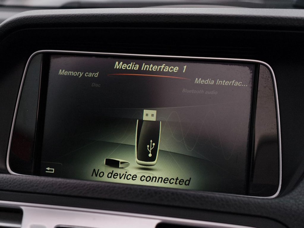 Used Mercedes-Benz E Class 2015 for sale - 76210582: Photo 35