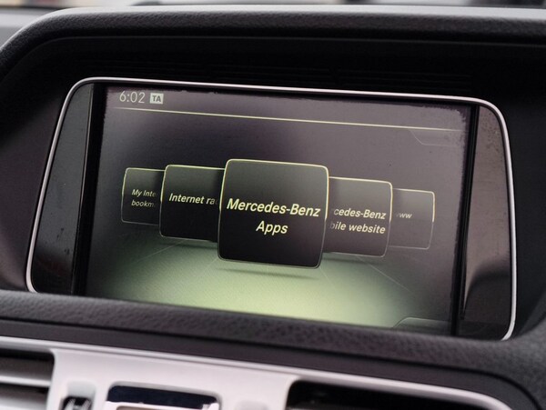 Used Mercedes-Benz E-Class 2015 for sale - 76210582: Photo 38