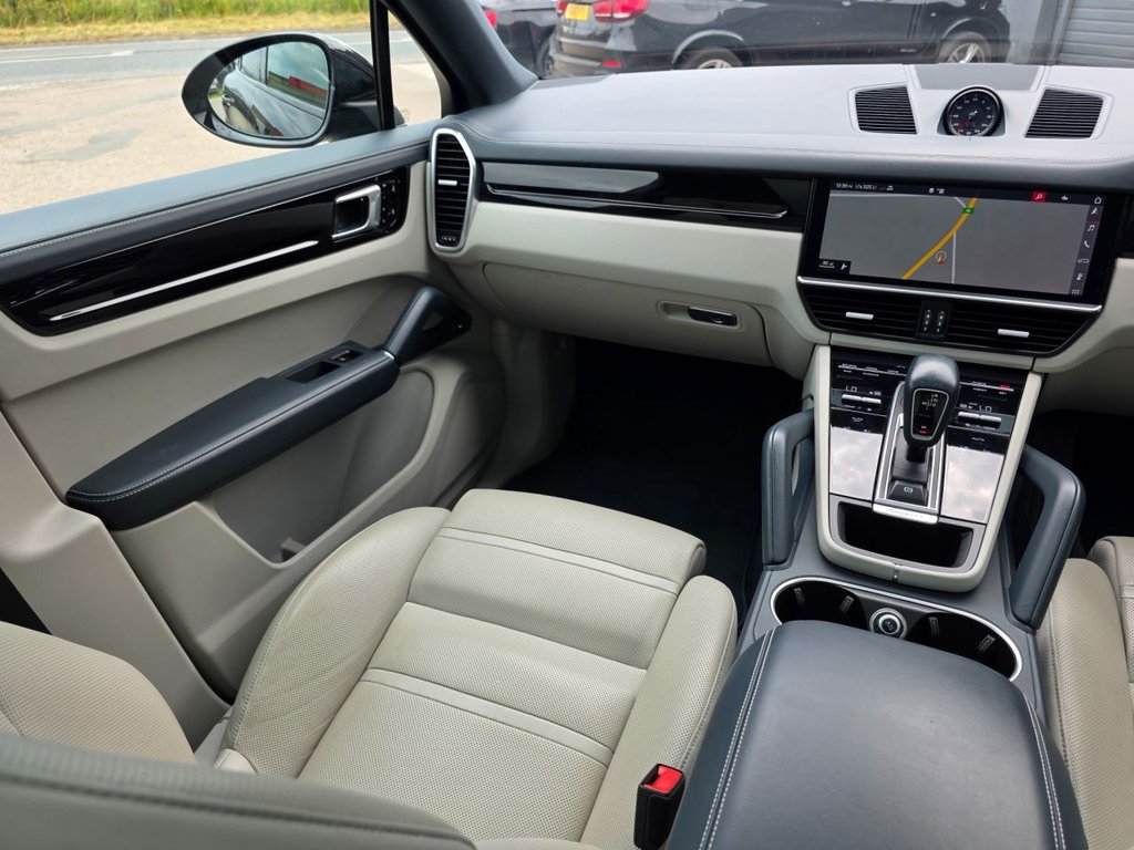 Used Porsche Cayenne 2019 for sale - 76768087: Photo 46