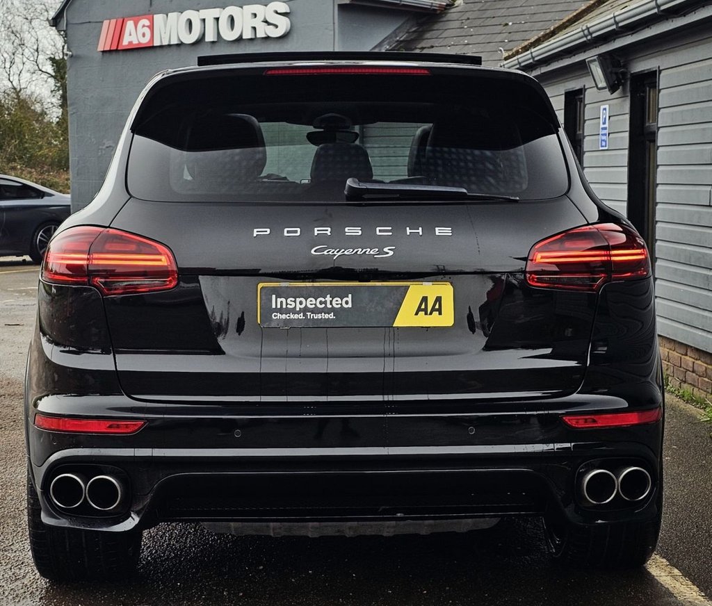 Used Porsche Cayenne 2017 for sale - 76202868: Photo 17
