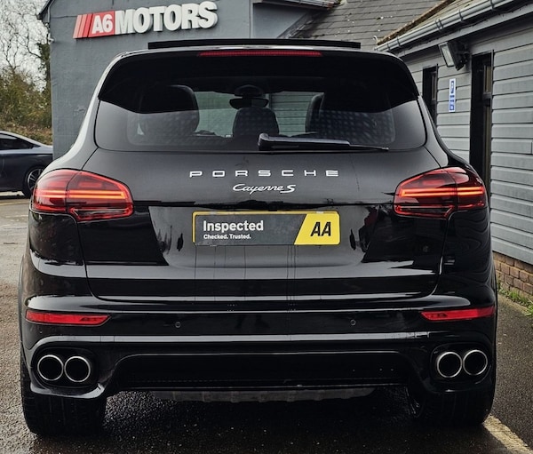 Used Porsche Cayenne 2017 for sale - 76202868: Photo 17