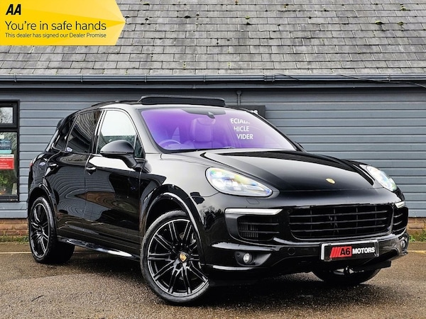 Used Porsche Cayenne 2017 for sale - 76202868: Photo 1