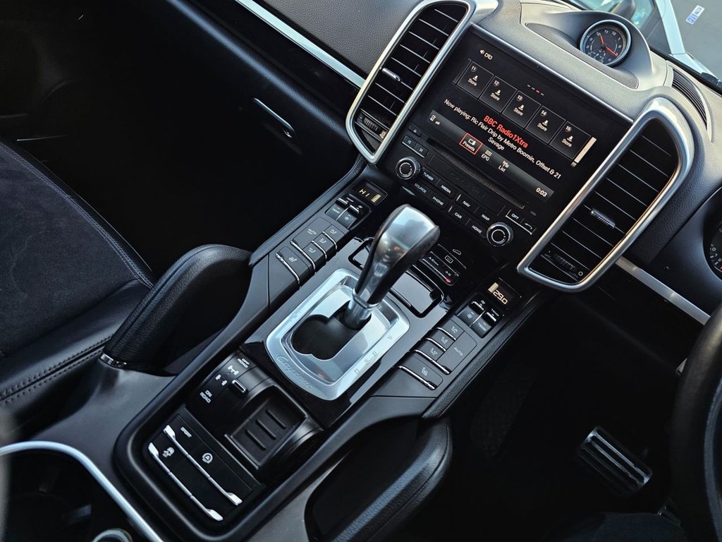 Used Porsche Cayenne 2017 for sale - 76202868: Photo 43