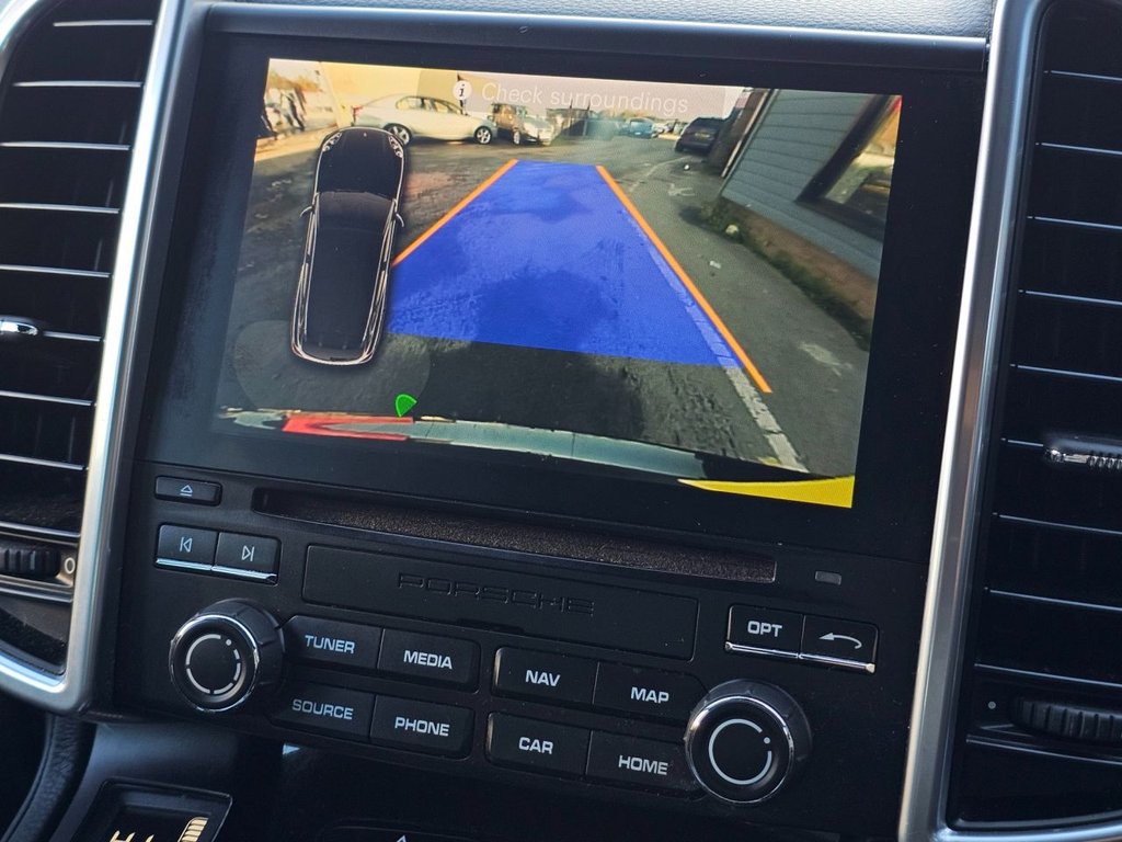 Used Porsche Cayenne 2017 for sale - 76202868: Photo 48