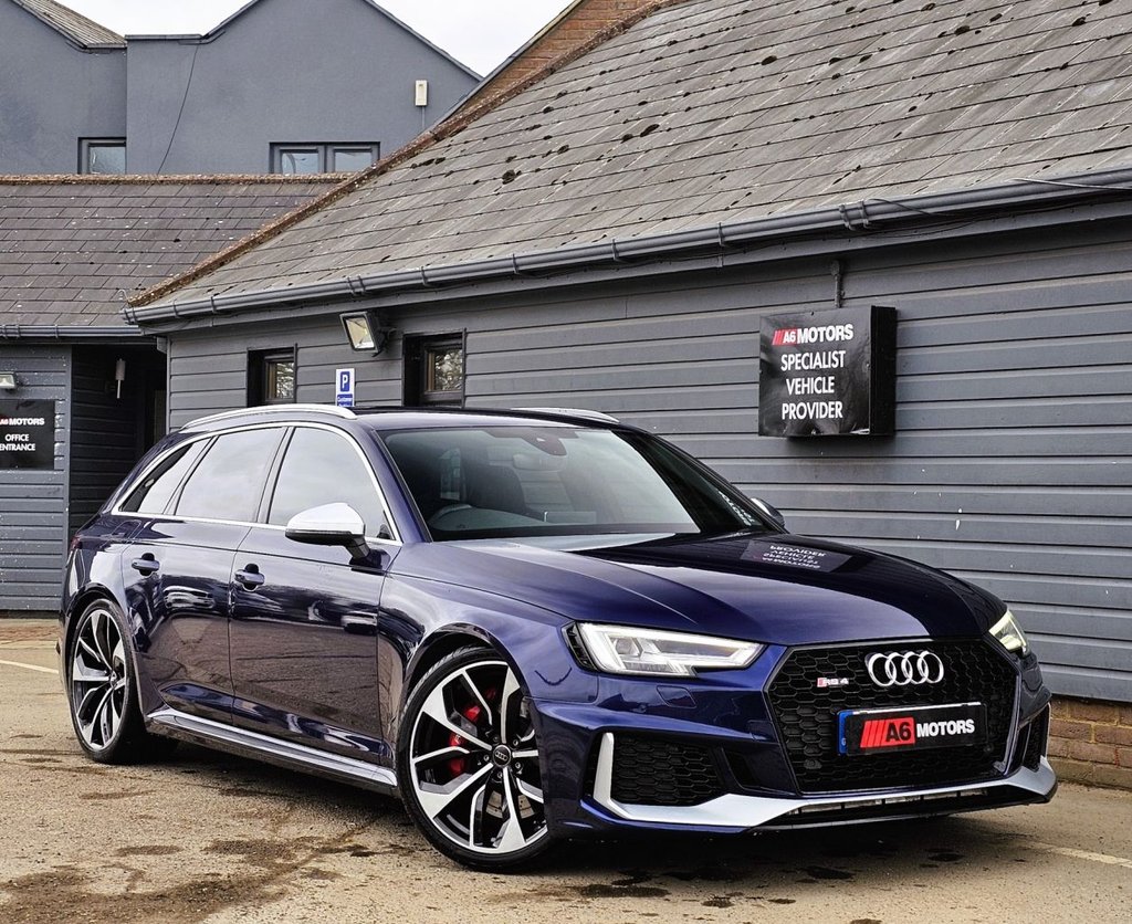 Used Audi RS4 Avant 2018 for sale - 76202851: Photo 1