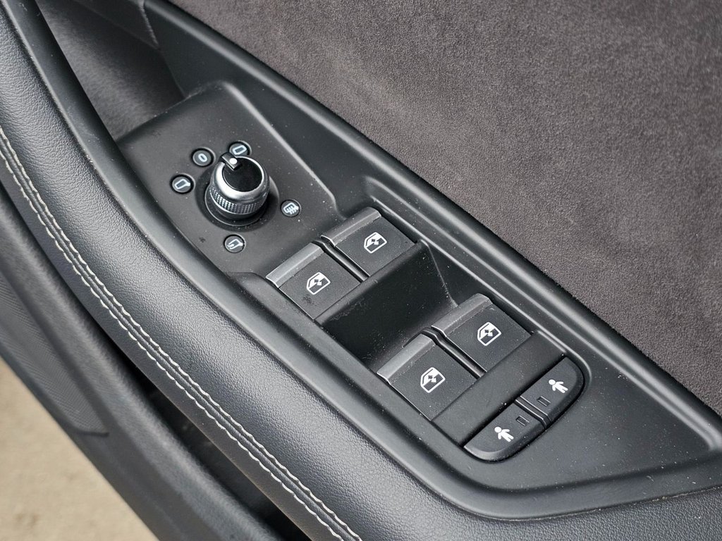 Used Audi RS4 Avant 2018 for sale - 76202851: Photo 28