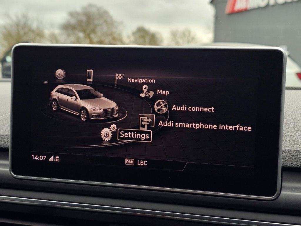 Used Audi RS4 Avant 2018 for sale - 76202851: Photo 49