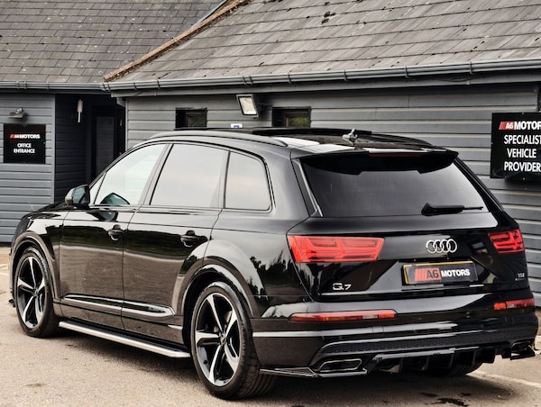 Used Audi Q7 2018 for sale - 76202407: Photo 16