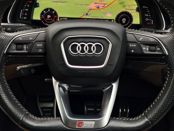 Used Audi Q7 2018 for sale - 76202407: Photo 33