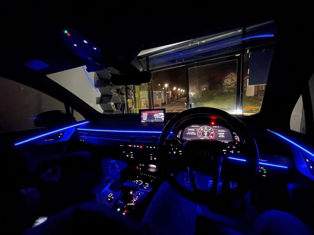 Used Audi Q7 2018 for sale - 76783869: Photo 3