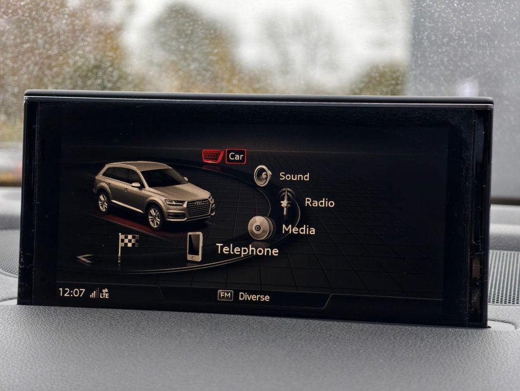 Used Audi Q7 2018 for sale - 76783869: Photo 45