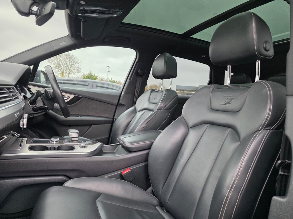 Used Audi SQ7 2018 for sale - 76539660: Photo 30