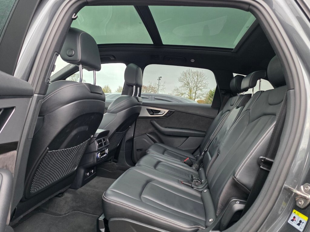 Used Audi SQ7 2018 for sale - 76539660: Photo 33