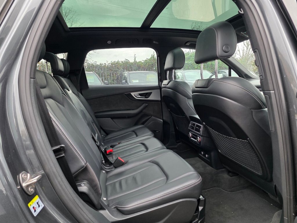 Used Audi SQ7 2018 for sale - 76539660: Photo 34