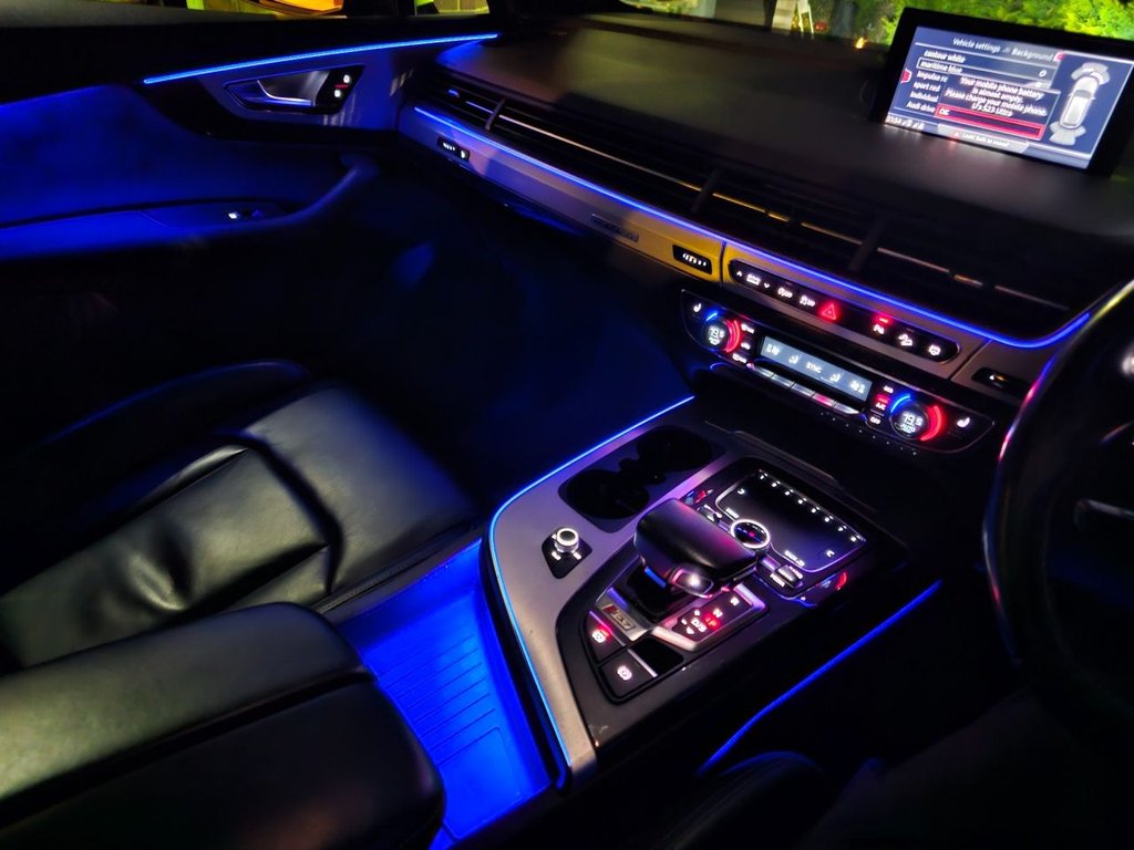 Used Audi SQ7 2018 for sale - 76539660: Photo 49