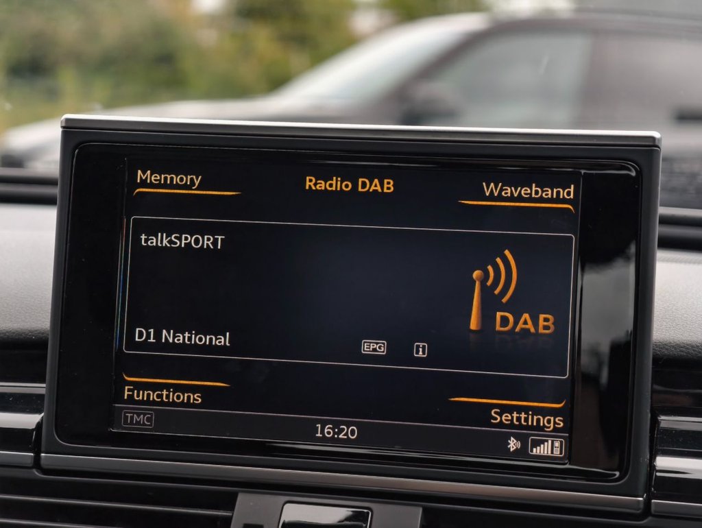 Used Audi RS6 Avant 2015 for sale - 76202611: Photo 45