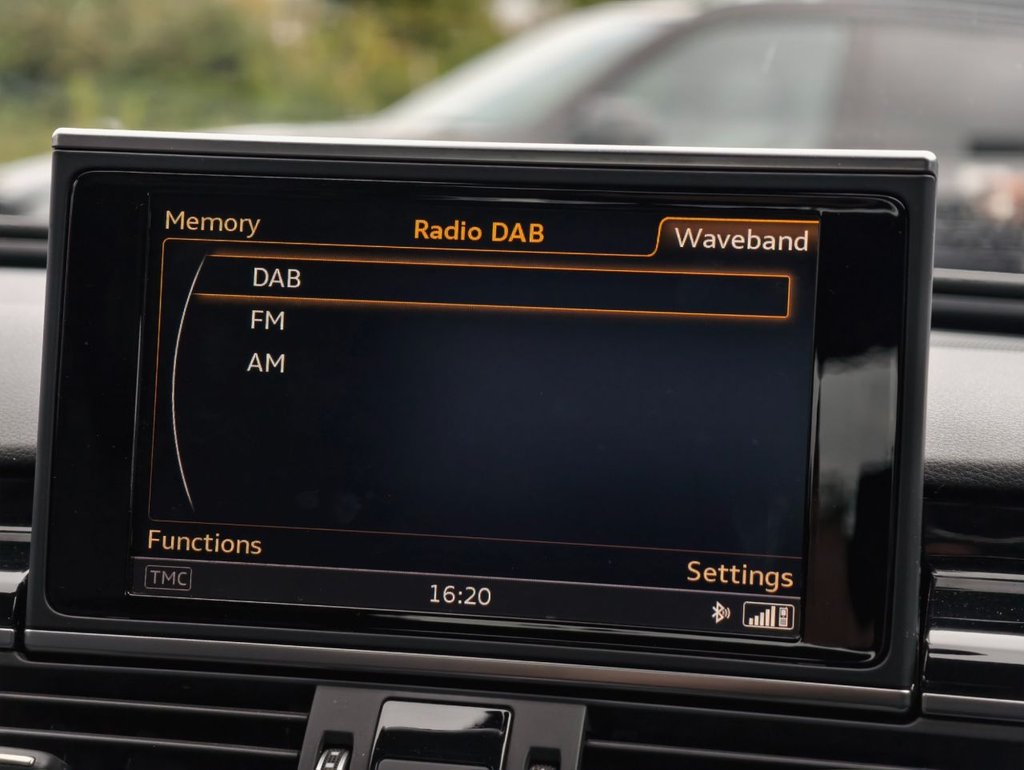 Used Audi RS6 Avant 2015 for sale - 76202611: Photo 46