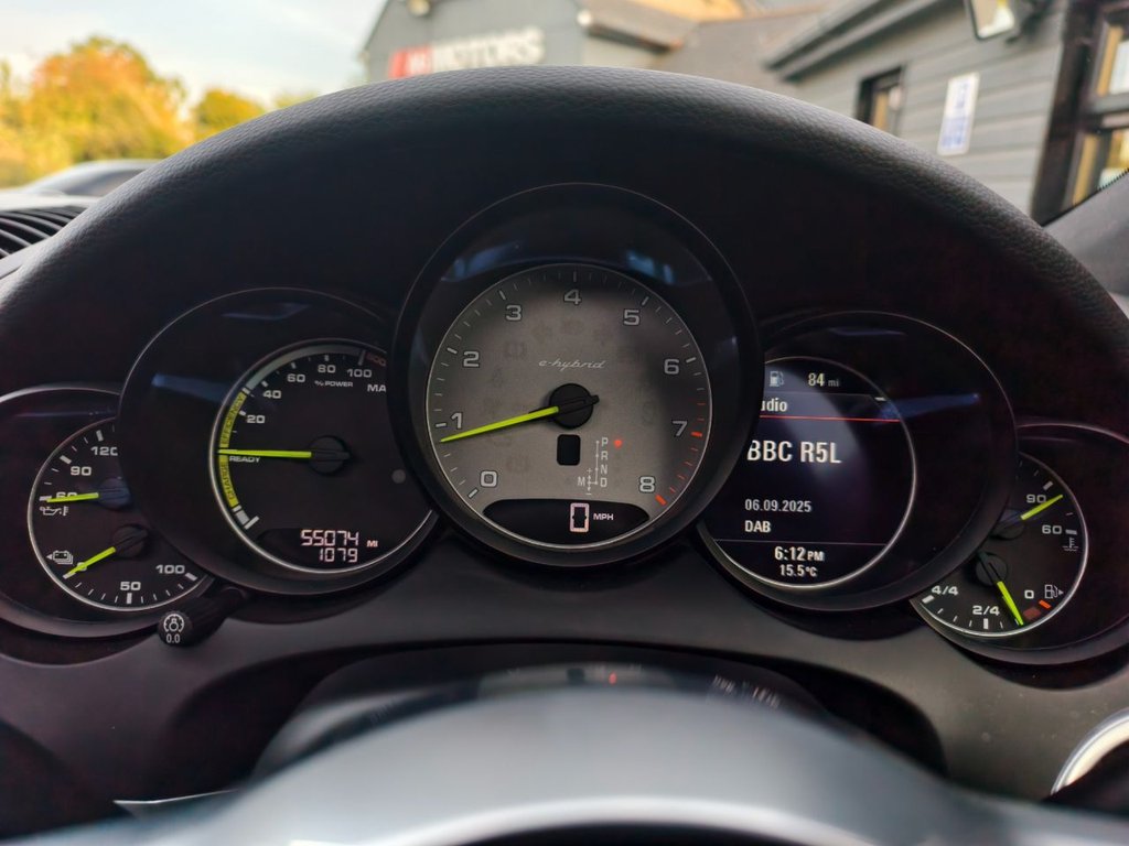 Used Porsche Cayenne 2017 for sale - 77139495: Photo 24