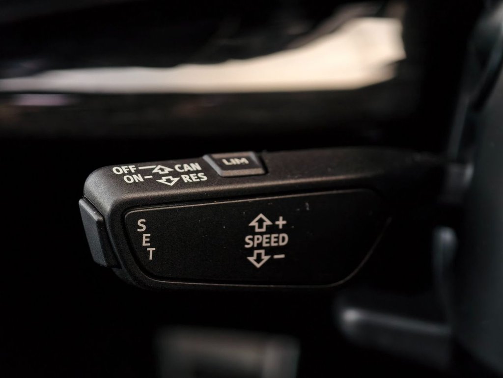 Used Audi Q8 2018 for sale - 76962592: Photo 40