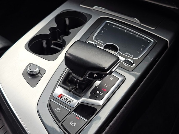 Used Audi Q7 2017 for sale - 76210232: Photo 40