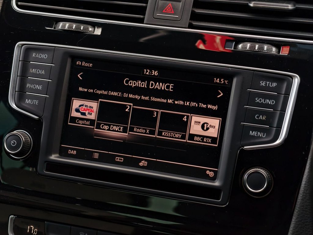 Used Volkswagen Golf 2016 for sale - 76582700: Photo 33