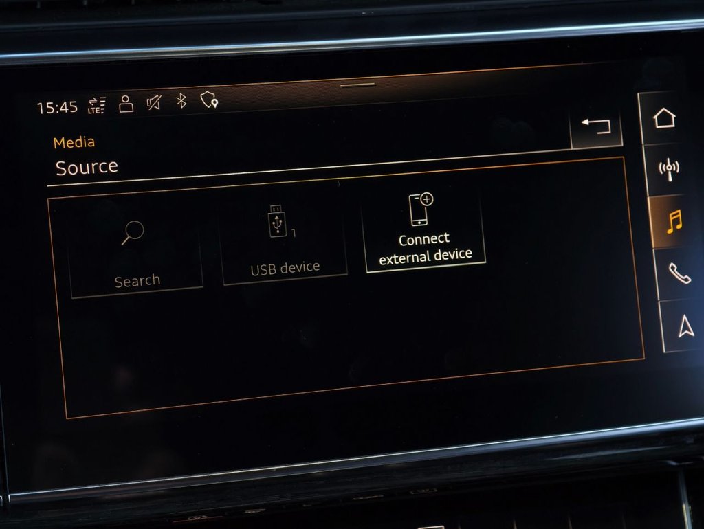 Used Audi Q7 2022 for sale - 77133489: Photo 42