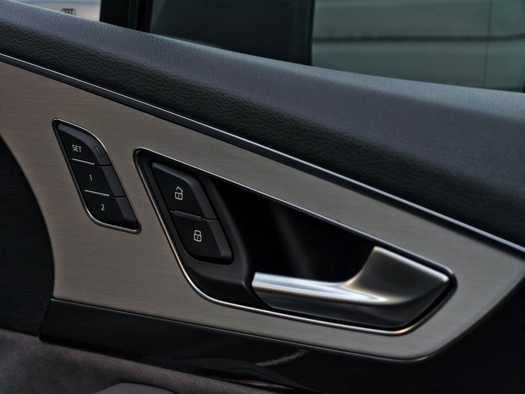 Used Audi Q7 2017 for sale - 76698540: Photo 28