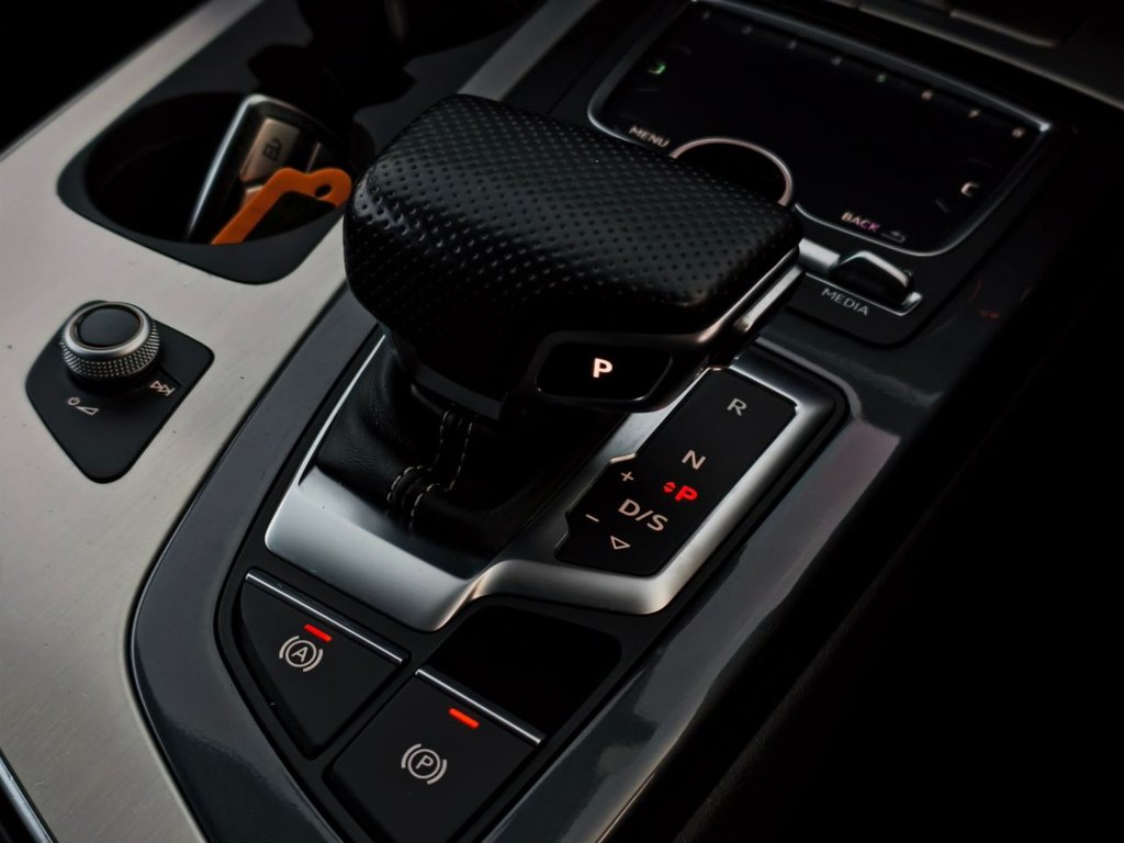 Used Audi Q7 2017 for sale - 76698540: Photo 38