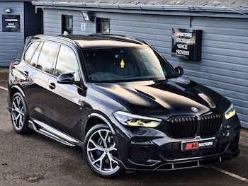 Used BMW X5 2022 for sale - 77140001: Photo