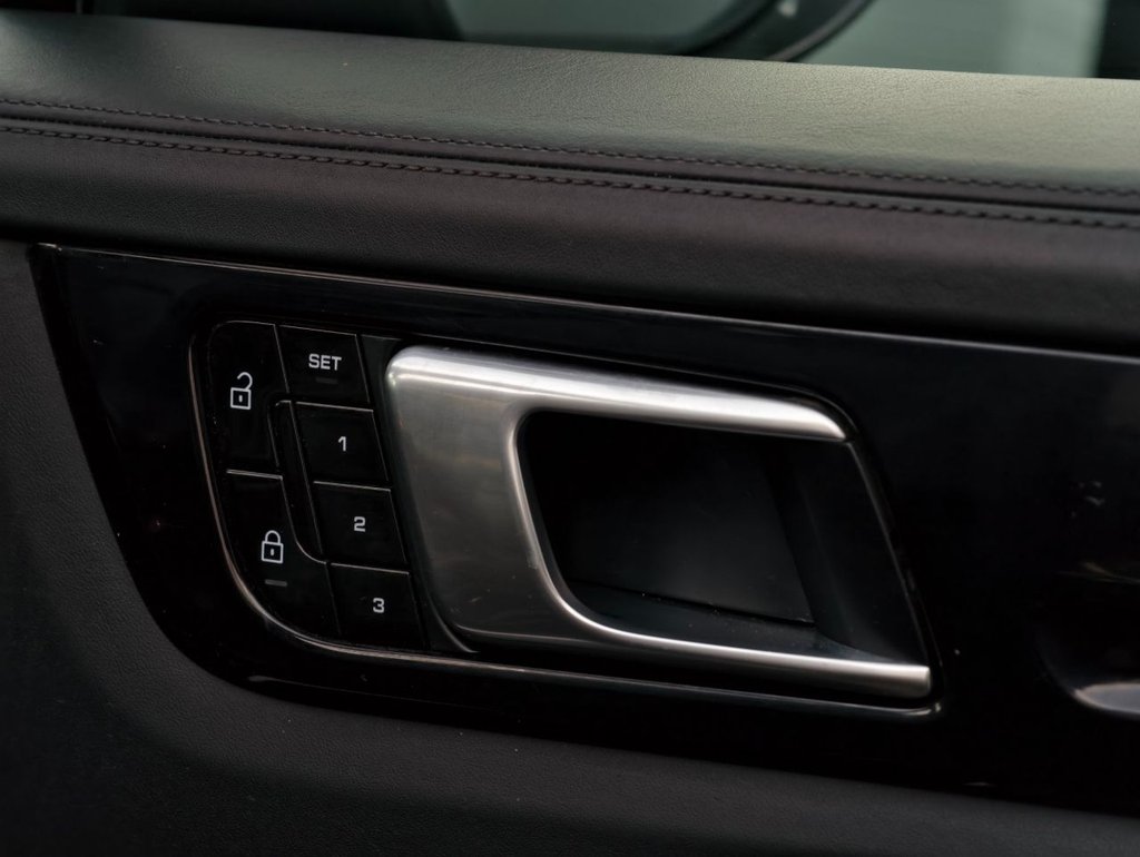 Used Porsche Cayenne 2021 for sale - 76470401: Photo 28