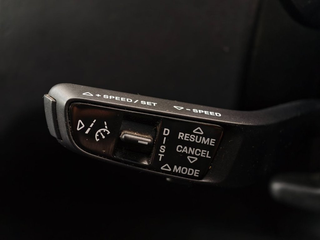 Used Porsche Cayenne 2021 for sale - 76470401: Photo 32