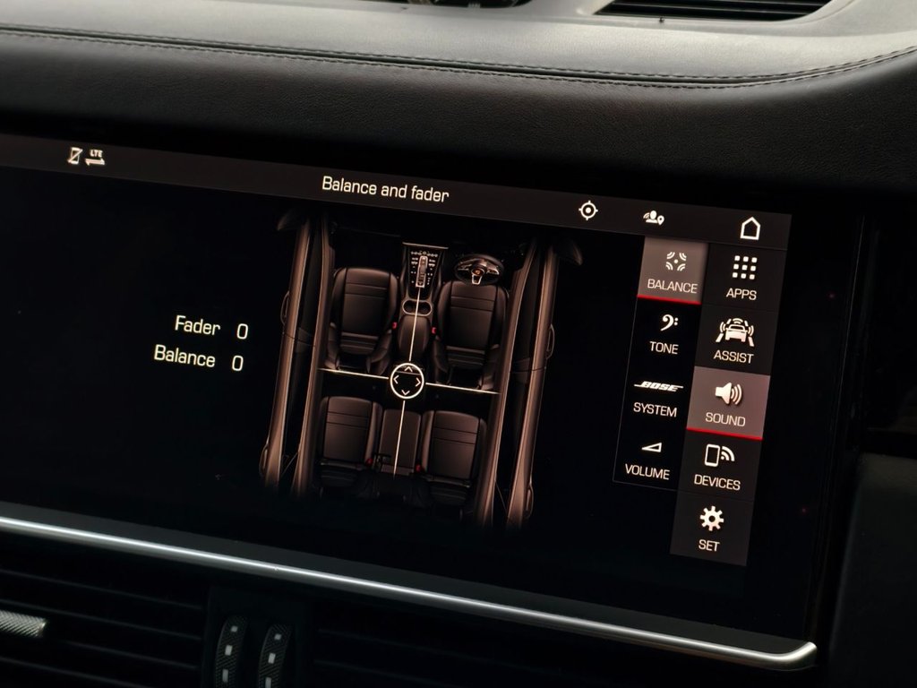 Used Porsche Cayenne 2021 for sale - 76470401: Photo 49