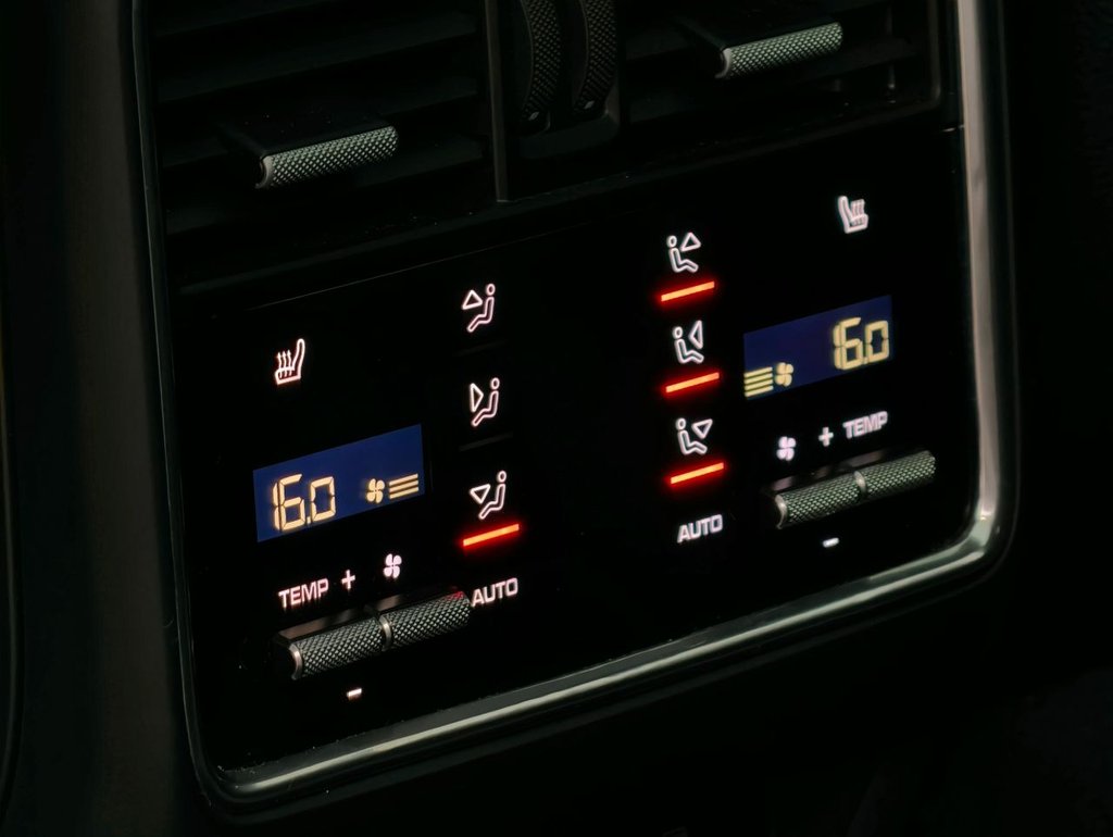 Used Porsche Cayenne 2019 for sale - 77060615: Photo 31