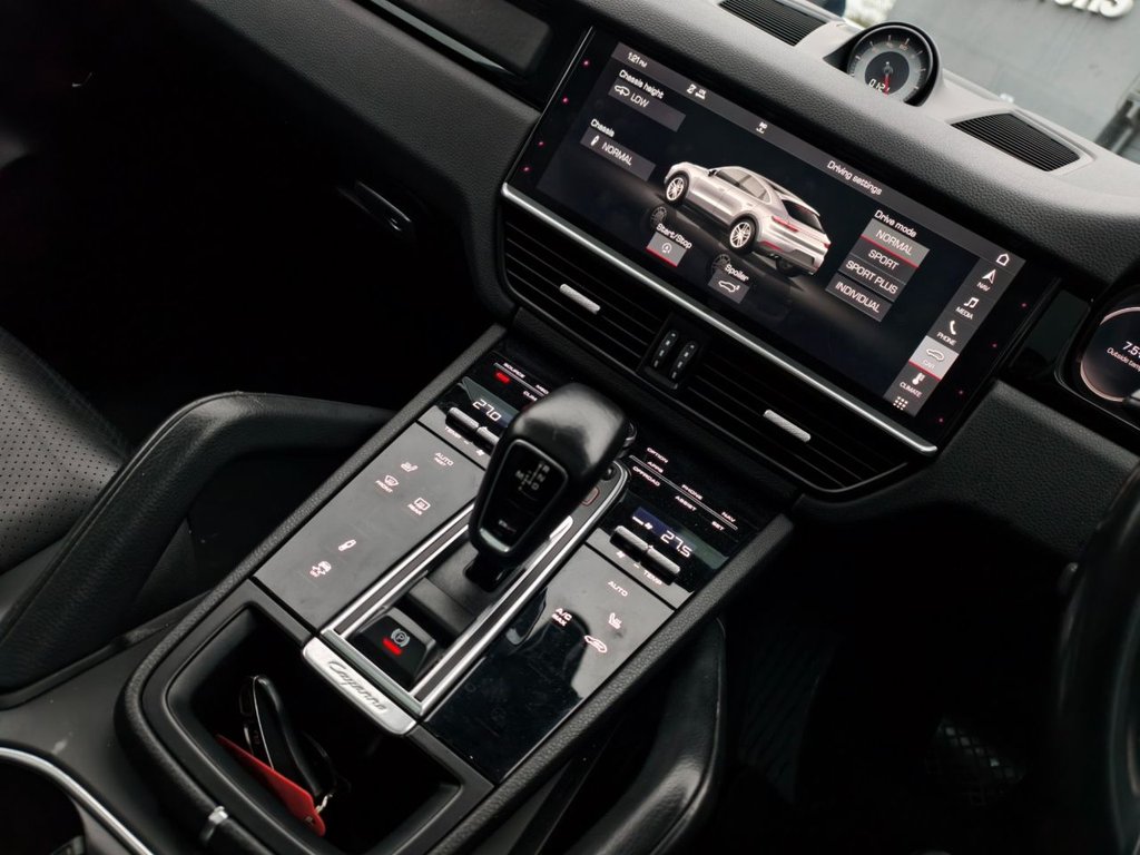 Used Porsche Cayenne 2019 for sale - 77060615: Photo 44