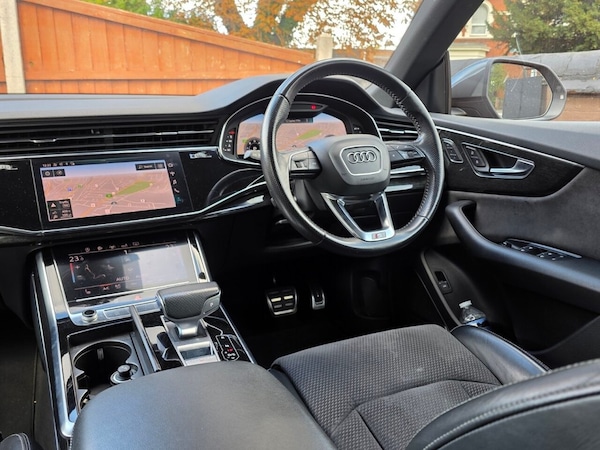 Used Audi Q8 2018 for sale - 76202614: Photo 26