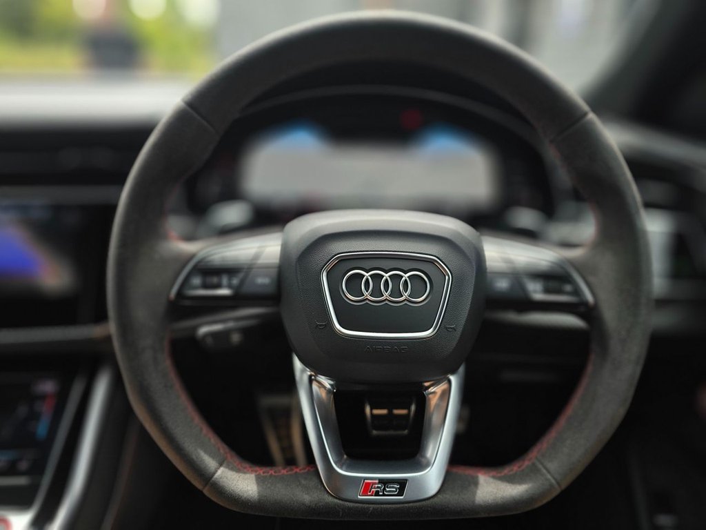 Used Audi RS Q8 2020 for sale - 76202570: Photo 47