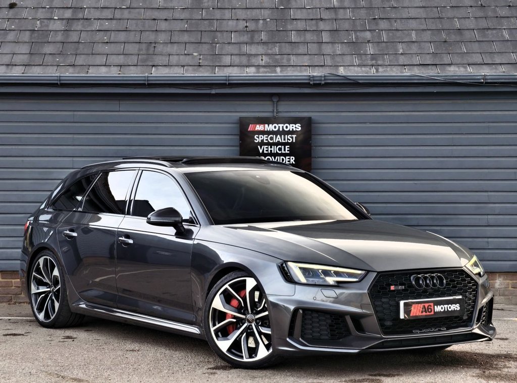 Used Audi RS4 Avant 2018 for sale - 76710948: Photo 1