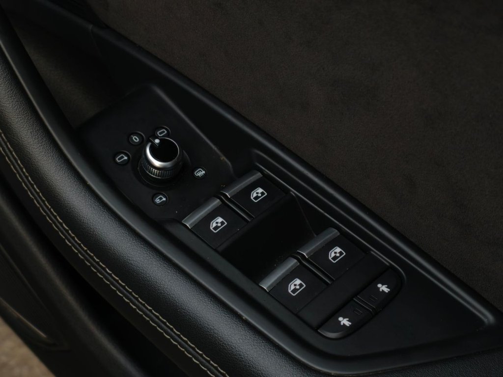 Used Audi RS4 Avant 2018 for sale - 76710948: Photo 26