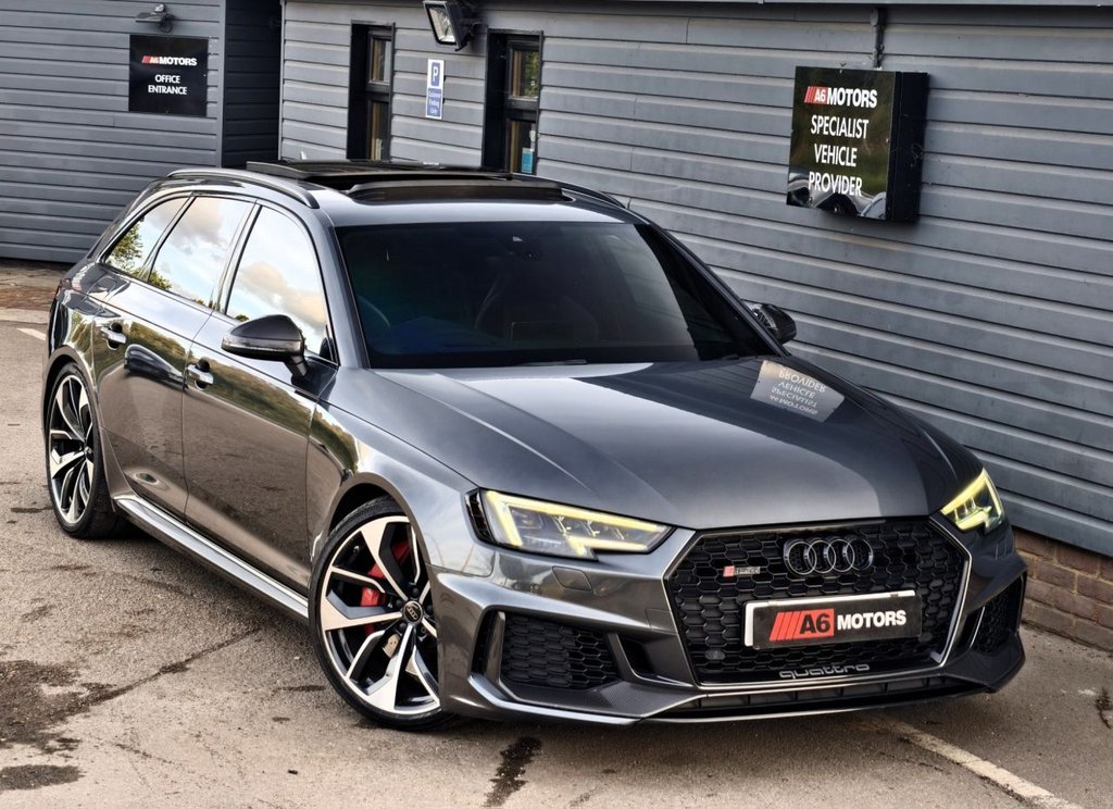Used Audi RS4 Avant 2018 for sale - 76710948: Photo 3