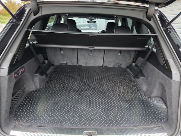 Used Audi Q7 2020 for sale - 76274012: Photo 34
