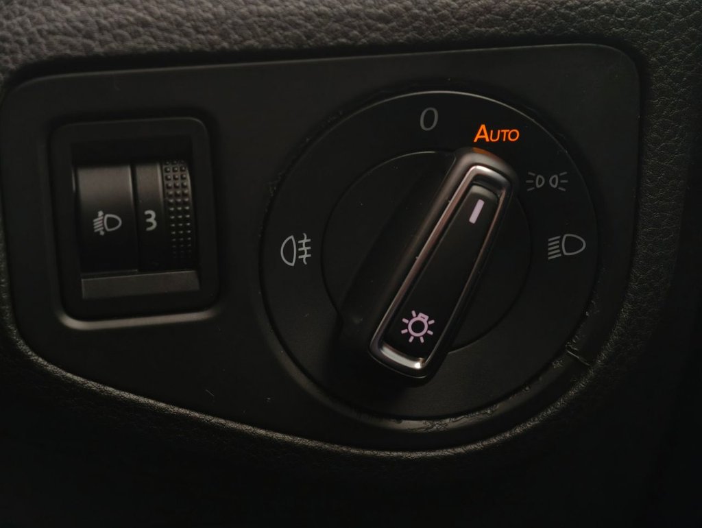 Used Volkswagen Golf SV 2018 for sale - 76582659: Photo 30