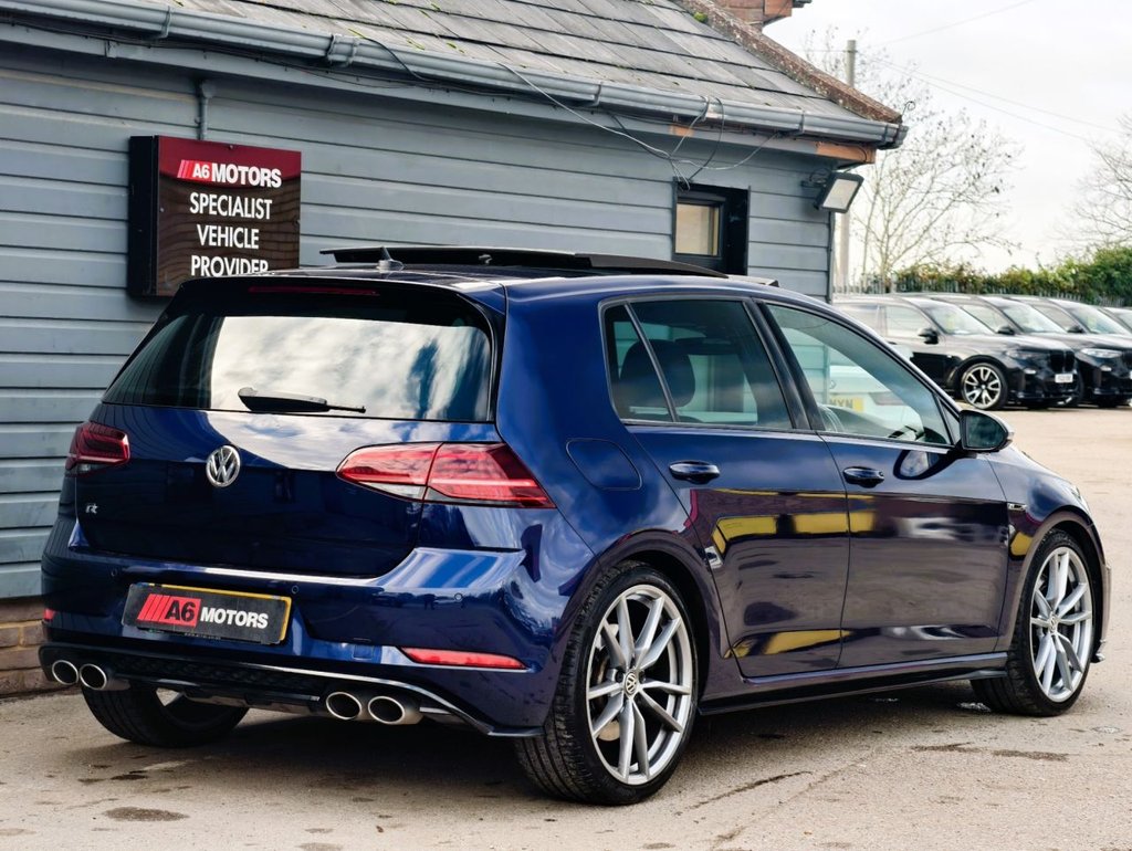 Used Volkswagen Golf 2019 for sale - 76632549: Photo 11