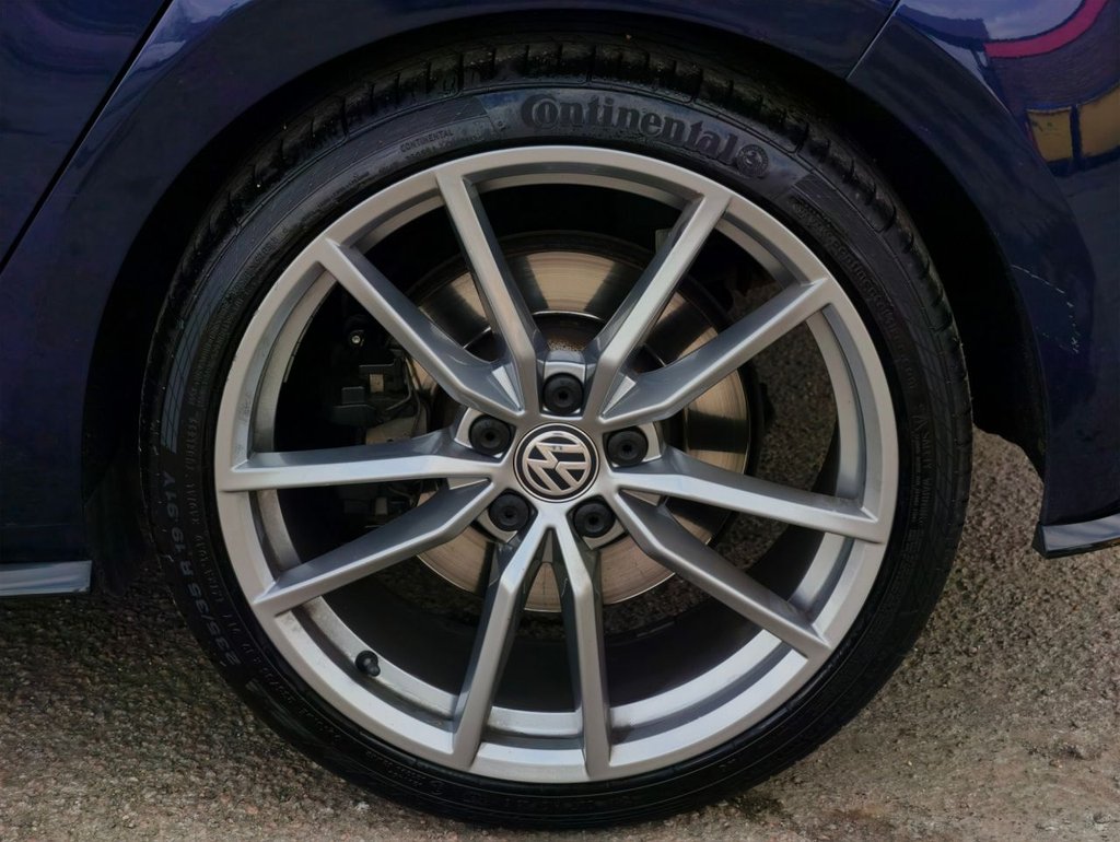 Used Volkswagen Golf 2019 for sale - 76632549: Photo 17