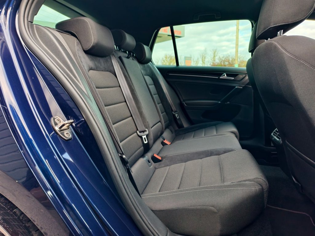 Used Volkswagen Golf 2019 for sale - 76632549: Photo 19