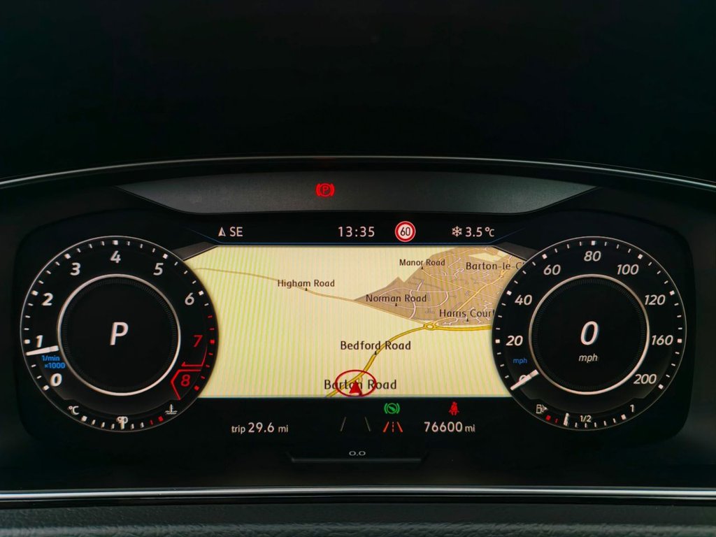 Used Volkswagen Golf 2019 for sale - 76632549: Photo 24