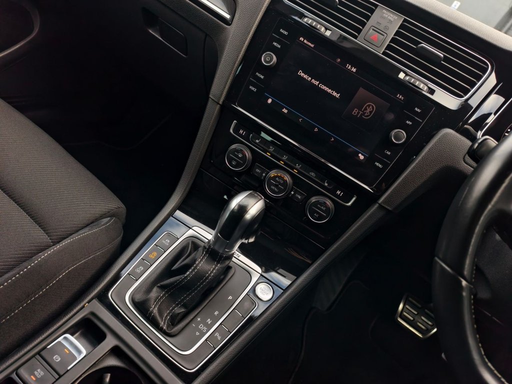 Used Volkswagen Golf 2019 for sale - 76632549: Photo 27