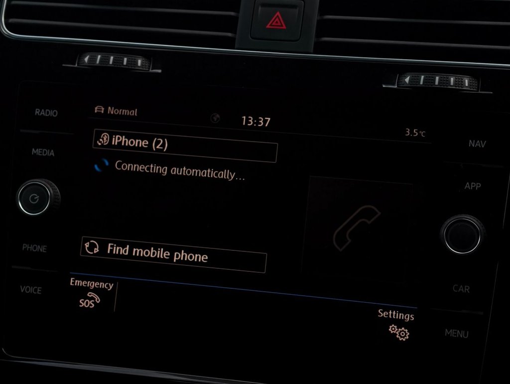 Used Volkswagen Golf 2019 for sale - 76632549: Photo 37