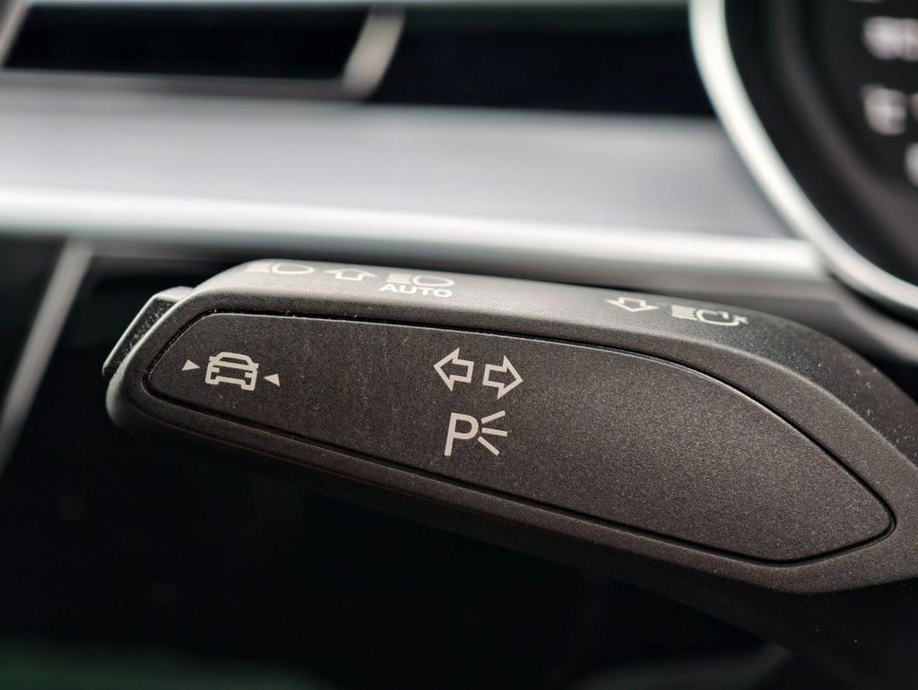 Used Audi A8 2022 for sale - 77072343: Photo 44