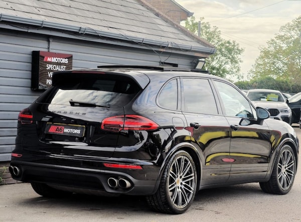 Used Porsche Cayenne 2017 for sale - 76202863: Photo 13