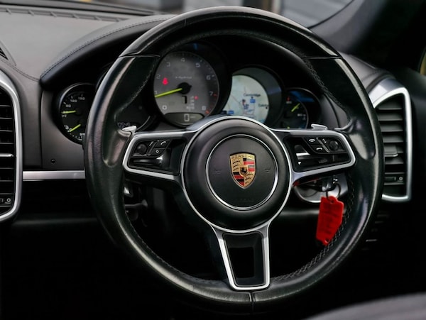 Used Porsche Cayenne 2017 for sale - 76202863: Photo 22